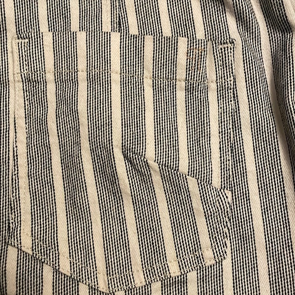 NWT Pilcro Foxglove Mid-Rise Flare / Wide Leg Pants, 29P - Picture 11 of 12